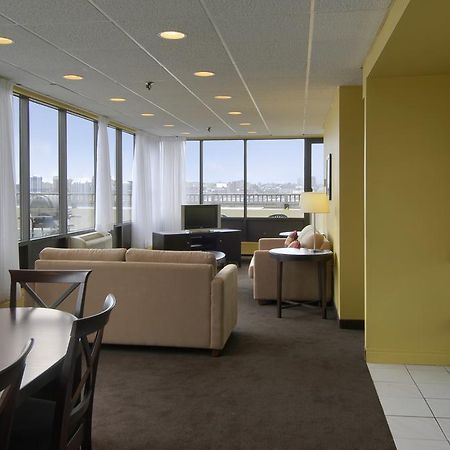 Dartmouth Oceanview Hotel الغرفة الصورة